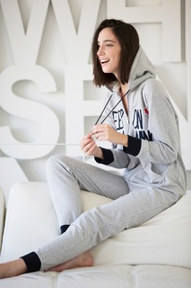 Amelie Lens feet photo 17