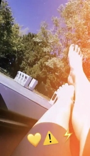 Amelie Lens feet photo 7