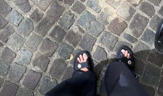 Amelie Lens feet photo 3