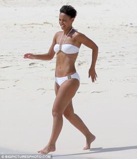 Amelle Berrabah feet photo 1