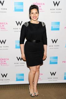 America Ferrera feet photo thumbnail