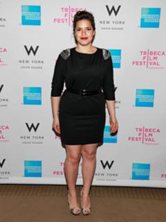 America Ferrera feet photo thumbnail
