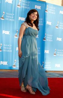 America Ferrera feet photo thumbnail