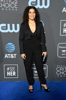 America Ferrera feet photo thumbnail