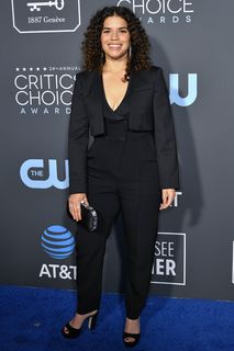 America Ferrera feet photo thumbnail