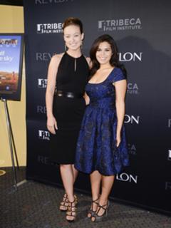 America Ferrera feet photo thumbnail