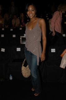 Amerie feet photo thumbnail