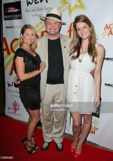 Ami Dolenz feet photo 13