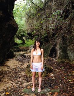 Ami Tokitô feet photo 8
