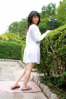 Ami Tokitô feet photo 14