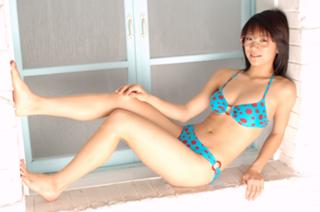 Ami Tokitô feet photo 7