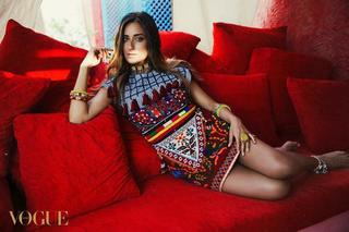 Amina Khalil feet photo thumbnail