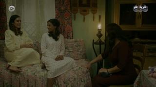 Amina Khalil feet photo thumbnail