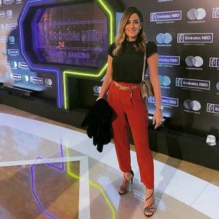 Amina Khalil feet photo thumbnail