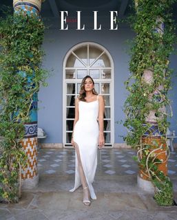 Amina Khalil feet photo thumbnail
