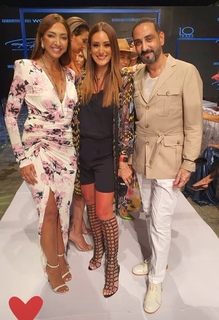 Amina Khalil feet photo thumbnail