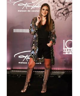 Amina Khalil feet photo thumbnail