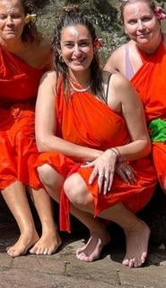 Amina Khalil feet photo thumbnail