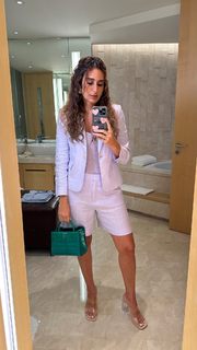 Amina Khalil feet photo thumbnail