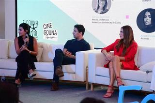 Amina Khalil feet photo thumbnail