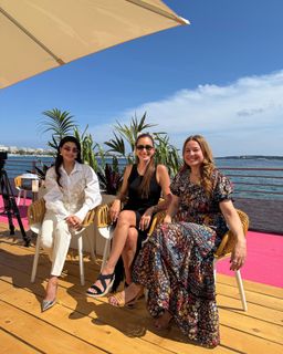 Amina Khalil feet photo thumbnail