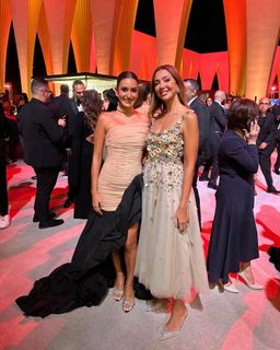 Amina Khalil feet photo thumbnail