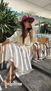 Amina Khalil feet photo 3