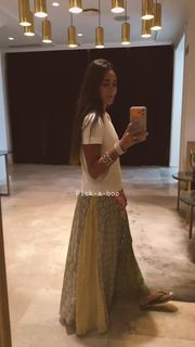 Amina Khalil feet photo 1