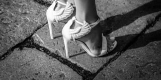 Amina Muaddi feet photo thumbnail