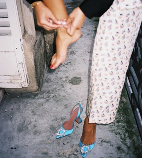 Amina Muaddi feet photo thumbnail