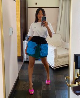 Amina Muaddi feet photo thumbnail