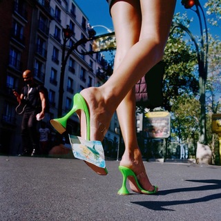 Amina Muaddi feet photo thumbnail