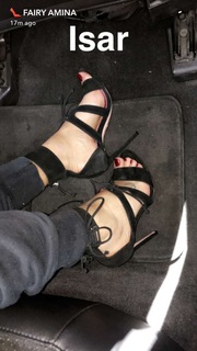 Amina Muaddi feet photo thumbnail