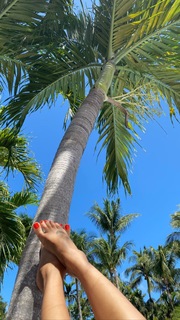 Amina Muaddi feet photo thumbnail