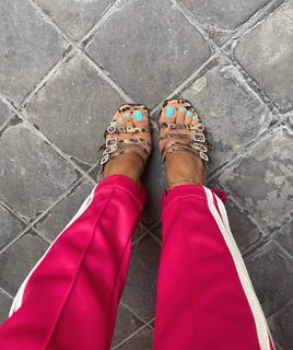Amina Muaddi feet photo thumbnail