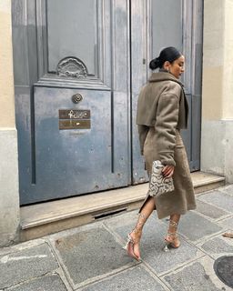 Amina Muaddi feet photo thumbnail