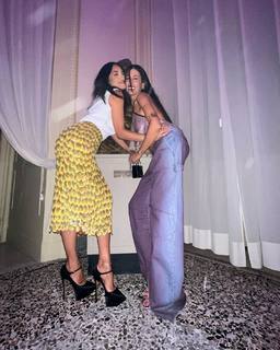 Amina Muaddi feet photo thumbnail