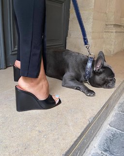 Amina Muaddi feet photo thumbnail