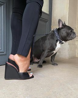 Amina Muaddi feet photo thumbnail