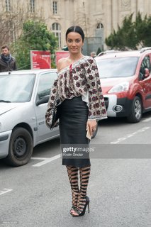 Amina Muaddi feet photo thumbnail