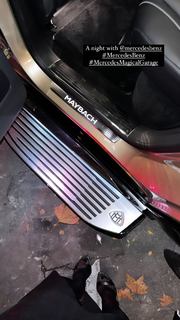 Amina Muaddi feet photo thumbnail