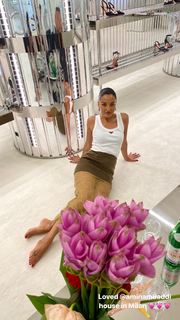 Amina Muaddi feet photo thumbnail