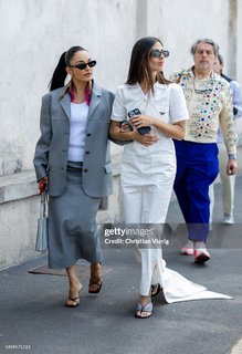 Amina Muaddi feet photo thumbnail