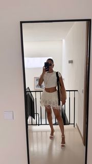 Amina Muaddi feet photo thumbnail