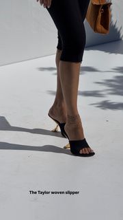 Amina Muaddi feet photo thumbnail