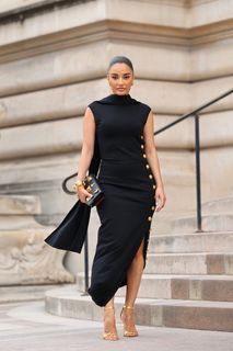 Amina Muaddi feet photo thumbnail