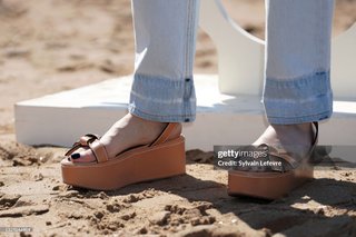 Amira Casar feet photo 6
