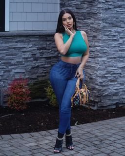 Amirah Dyme feet photo 2