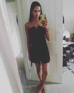 Amita Suman feet photo 2