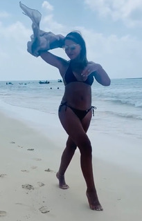 Amparo Grisales feet photo 15
